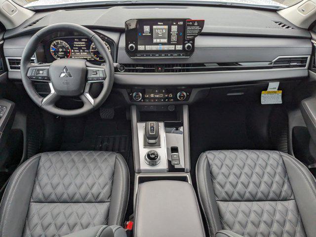 new 2024 Mitsubishi Outlander car, priced at $32,025