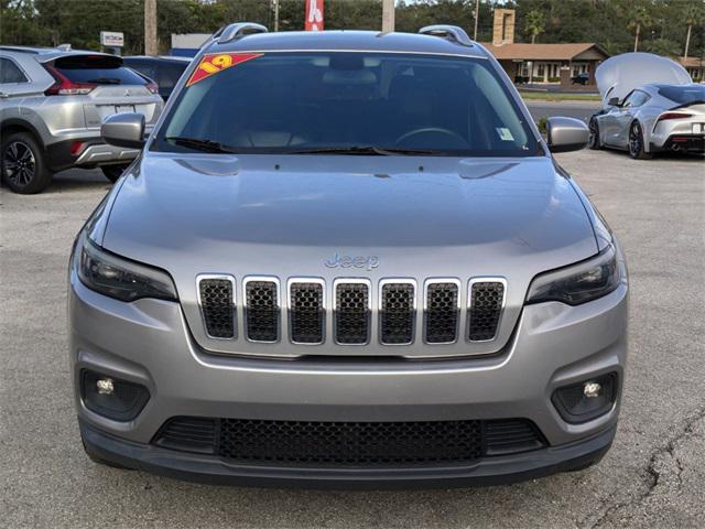 used 2019 Jeep Cherokee car, priced at $13,887