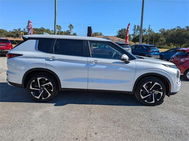 new 2024 Mitsubishi Outlander car, priced at $24,915