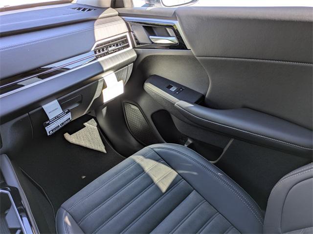 new 2025 Mitsubishi Outlander car, priced at $31,084