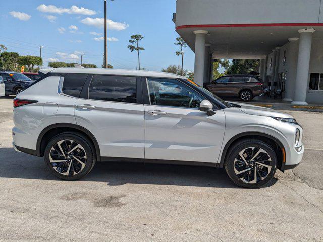 new 2024 Mitsubishi Outlander car, priced at $25,250