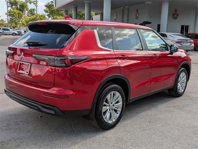 new 2025 Mitsubishi Outlander car, priced at $25,845