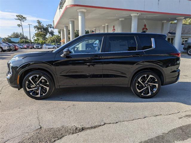 new 2024 Mitsubishi Outlander car, priced at $28,115