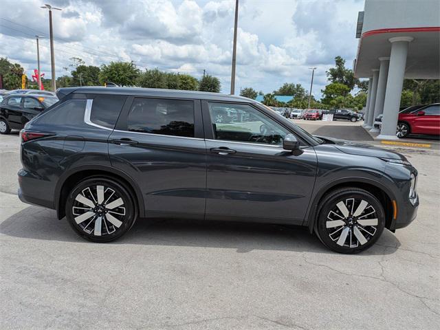 new 2025 Mitsubishi Outlander car, priced at $26,068