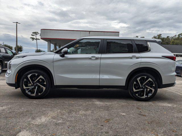 new 2024 Mitsubishi Outlander car, priced at $28,400