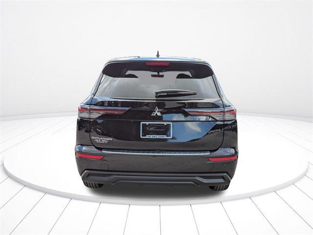 new 2025 Mitsubishi Outlander car, priced at $25,428