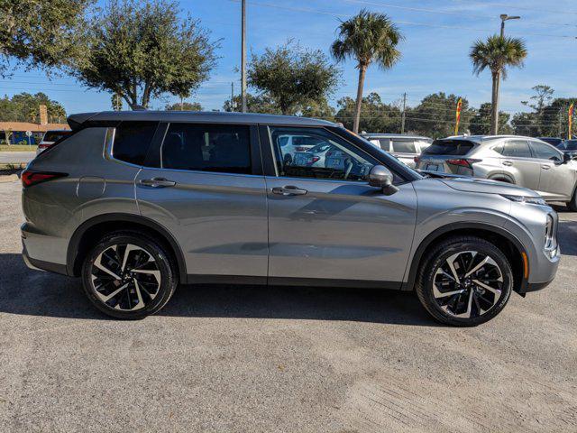 new 2024 Mitsubishi Outlander car, priced at $27,800