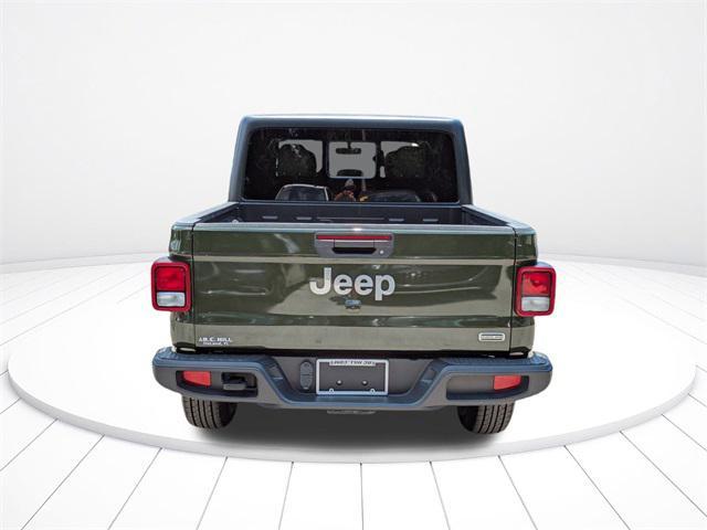 used 2023 Jeep Gladiator car, priced at $25,800