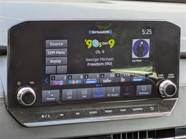 used 2023 Mitsubishi Outlander PHEV car, priced at $27,981