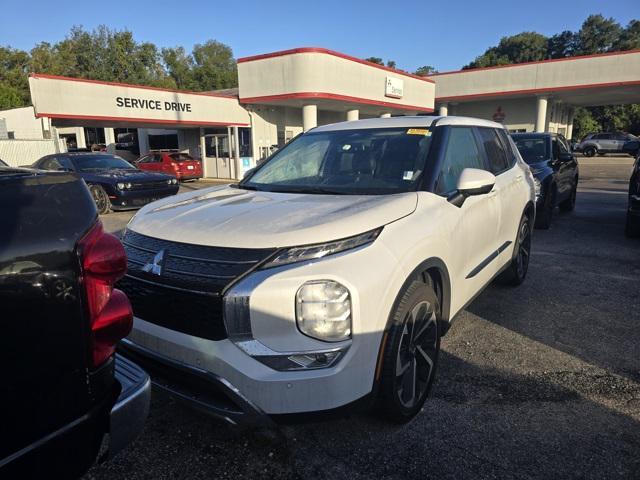 used 2022 Mitsubishi Outlander car, priced at $21,600