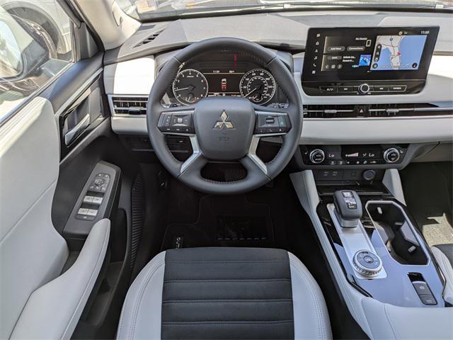 new 2025 Mitsubishi Outlander car, priced at $26,915