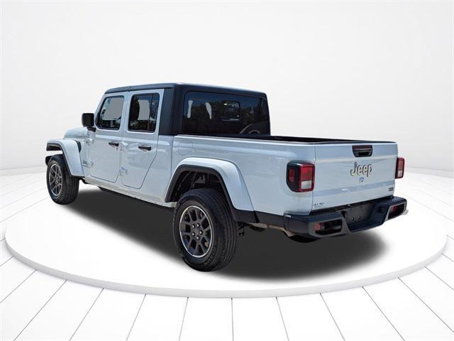 used 2023 Jeep Gladiator car, priced at $26,000