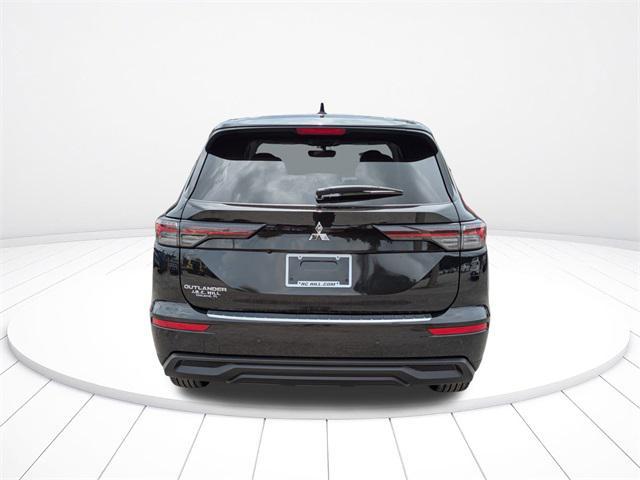 new 2025 Mitsubishi Outlander car, priced at $26,224