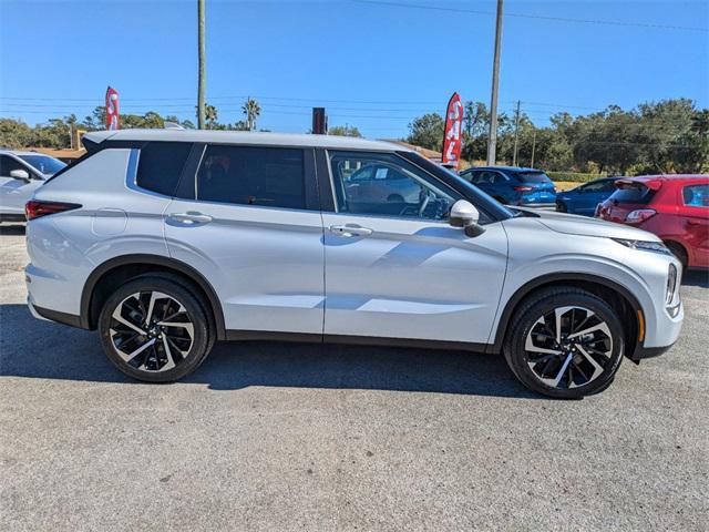 new 2024 Mitsubishi Outlander car, priced at $24,915