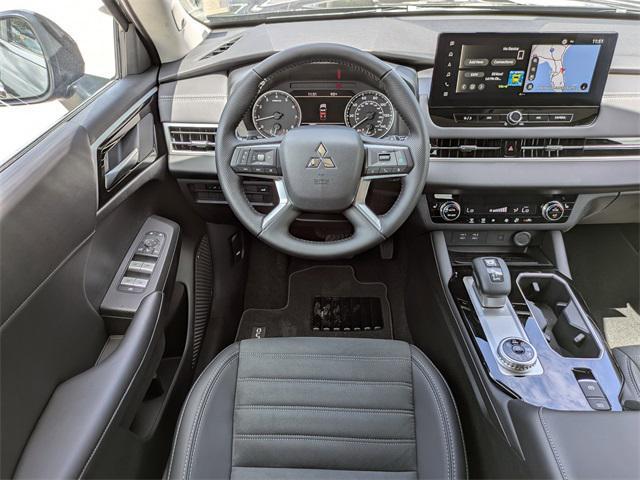 new 2025 Mitsubishi Outlander car, priced at $26,068