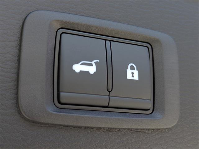 new 2025 Mitsubishi Outlander car, priced at $26,068