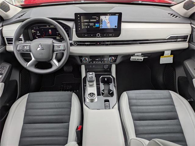 new 2025 Mitsubishi Outlander car, priced at $32,684