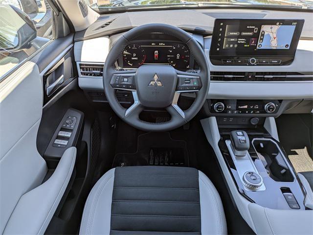 new 2025 Mitsubishi Outlander car, priced at $29,757