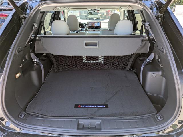 new 2025 Mitsubishi Outlander car, priced at $29,757