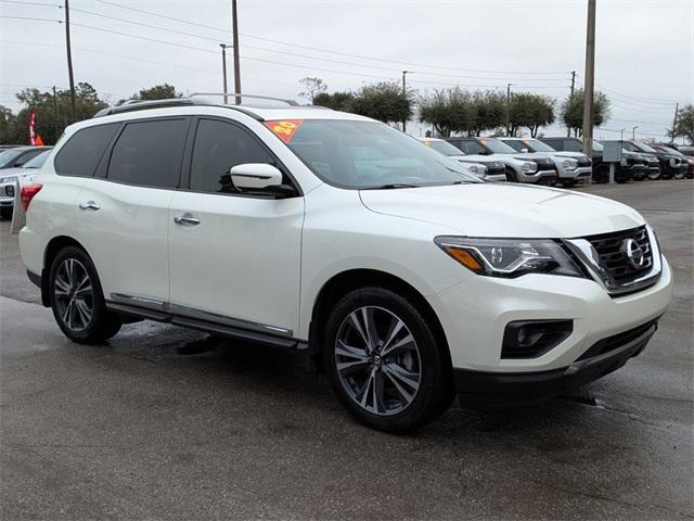 used 2020 Nissan Pathfinder car, priced at $23,356