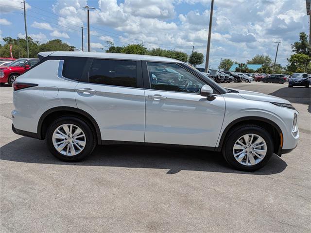 new 2025 Mitsubishi Outlander car, priced at $24,643