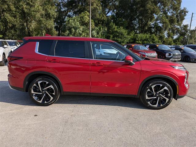 new 2024 Mitsubishi Outlander car, priced at $30,585