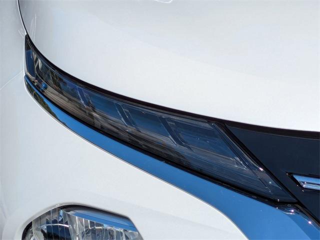 new 2025 Mitsubishi Outlander car, priced at $27,058