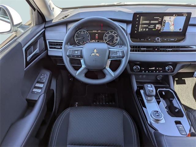 new 2025 Mitsubishi Outlander car, priced at $27,058