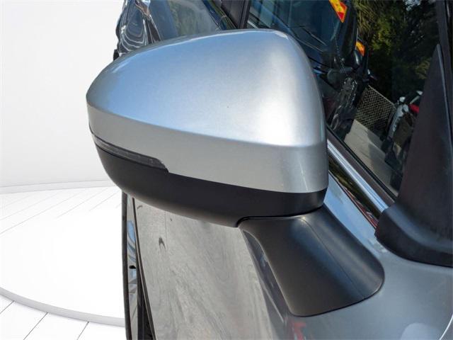 used 2023 Mitsubishi Outlander car, priced at $18,900