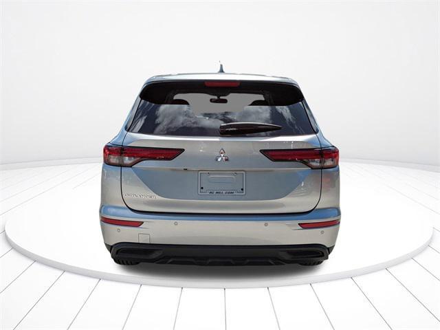 used 2023 Mitsubishi Outlander car, priced at $18,900
