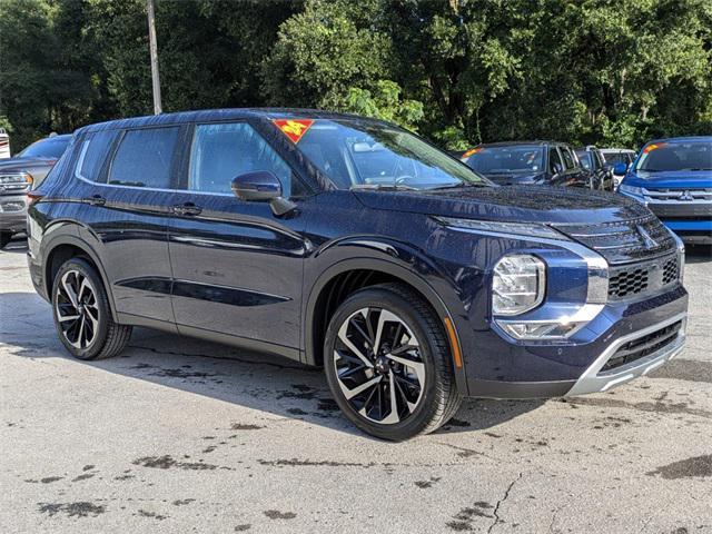 new 2024 Mitsubishi Outlander car, priced at $23,045