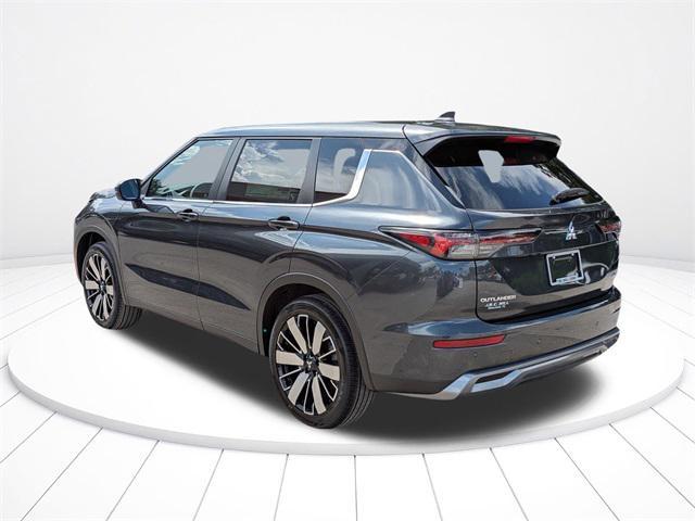 new 2025 Mitsubishi Outlander car, priced at $33,837