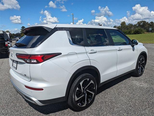 used 2023 Mitsubishi Outlander car, priced at $23,312