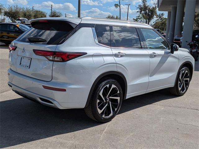 new 2024 Mitsubishi Outlander car, priced at $26,925