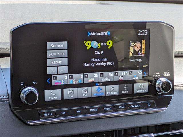 new 2025 Mitsubishi Outlander PHEV car, priced at $40,460