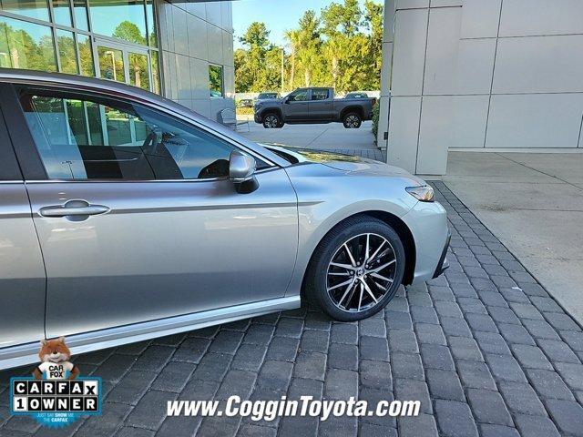 used 2023 Toyota Camry Hybrid car, priced at $29,682