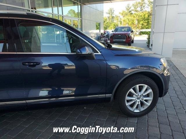 used 2014 Volkswagen Touareg car, priced at $13,582