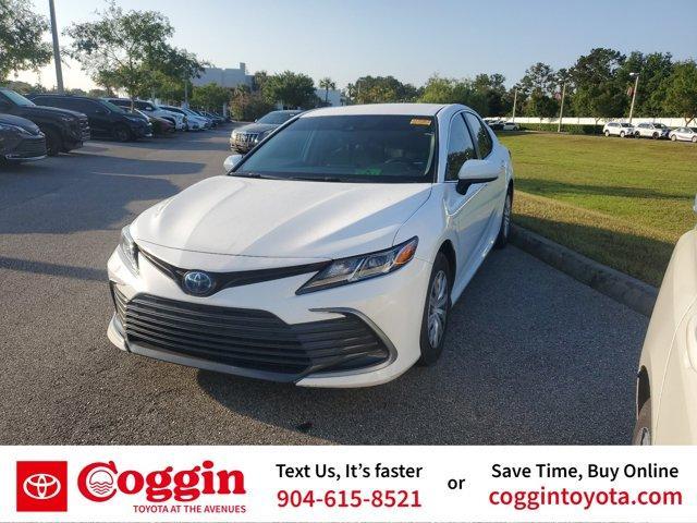 used 2022 Toyota Camry Hybrid car, priced at $24,781