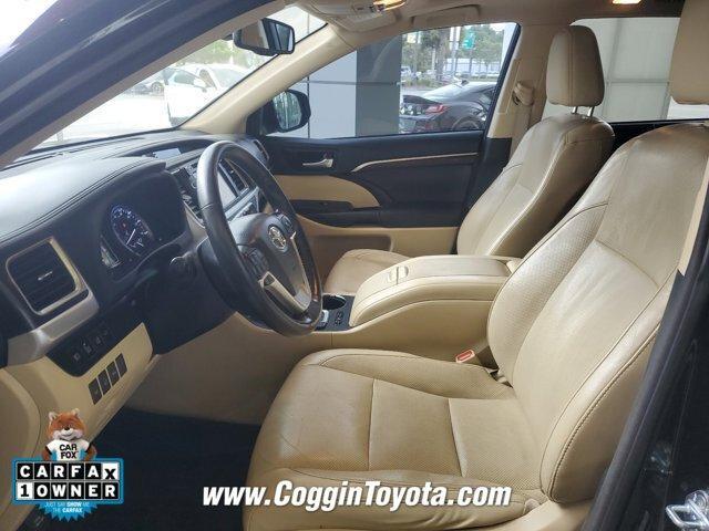 used 2015 Toyota Highlander car, priced at $16,983