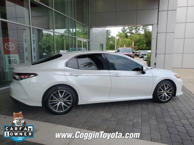 used 2022 Toyota Camry Hybrid car, priced at $24,683