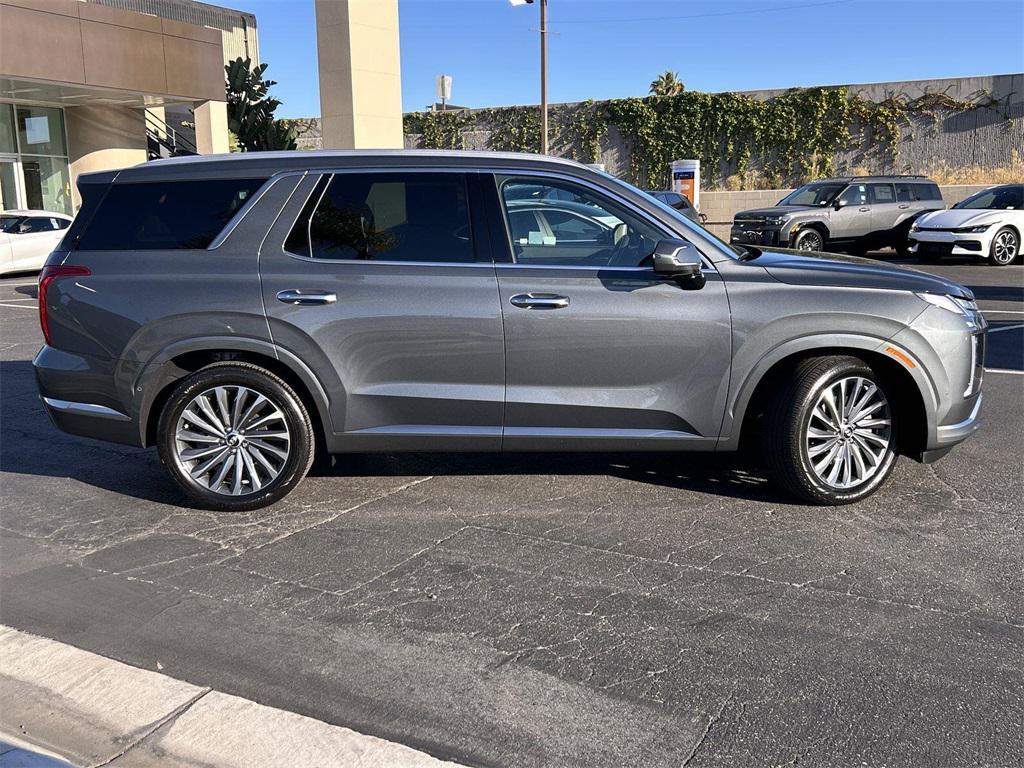 used 2024 Hyundai Palisade car, priced at $39,995