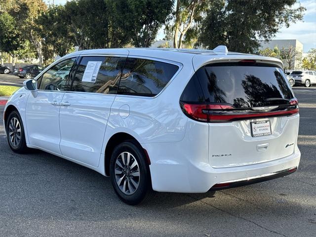 used 2022 Chrysler Pacifica Hybrid car, priced at $22,993