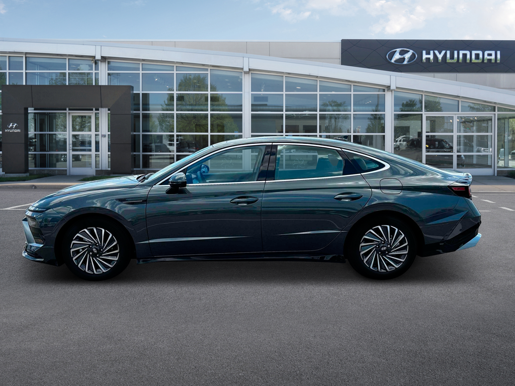 new 2025 Hyundai Sonata Hybrid car, priced at $38,380