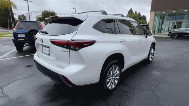 used 2024 Toyota Highlander Hybrid car, priced at $52,396