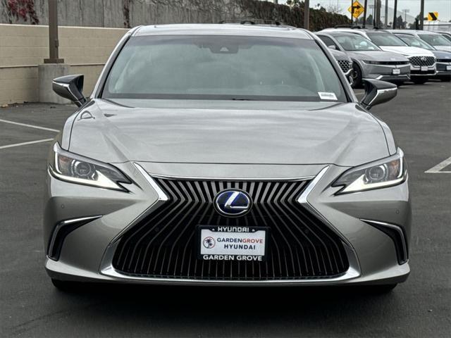 used 2020 Lexus ES 300h car, priced at $30,400