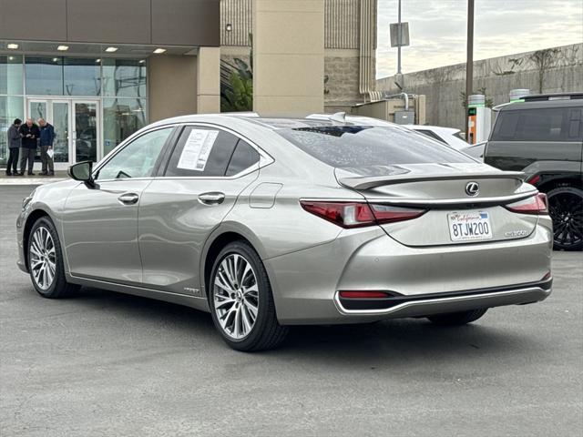 used 2020 Lexus ES 300h car, priced at $30,400