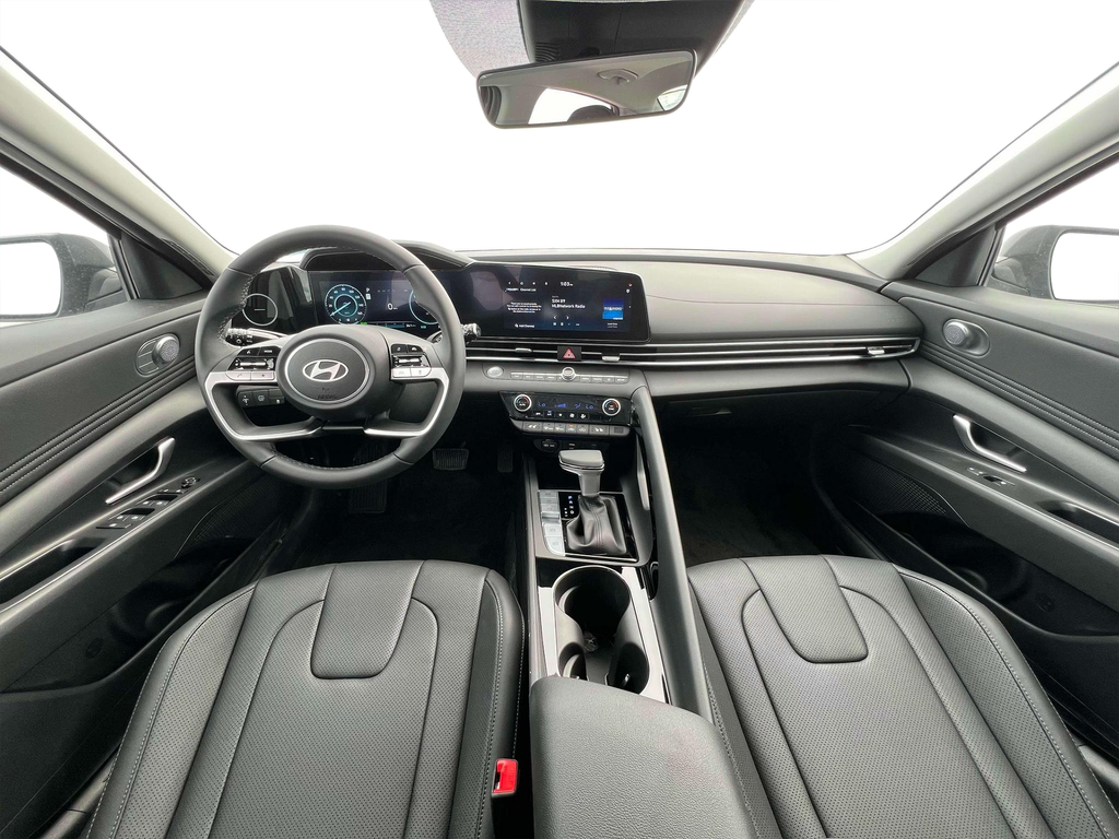 new 2025 Hyundai Elantra car, priced at $29,910