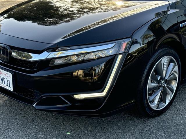 used 2019 Honda Clarity Plug-In Hybrid car, priced at $20,700