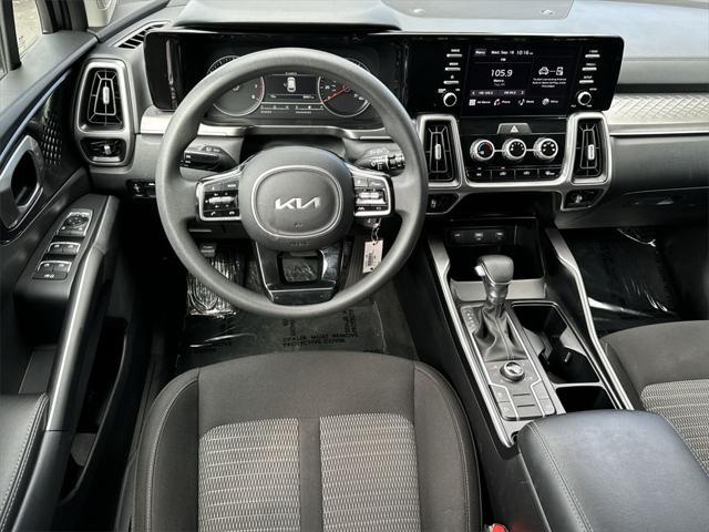 used 2023 Kia Sorento car, priced at $24,400