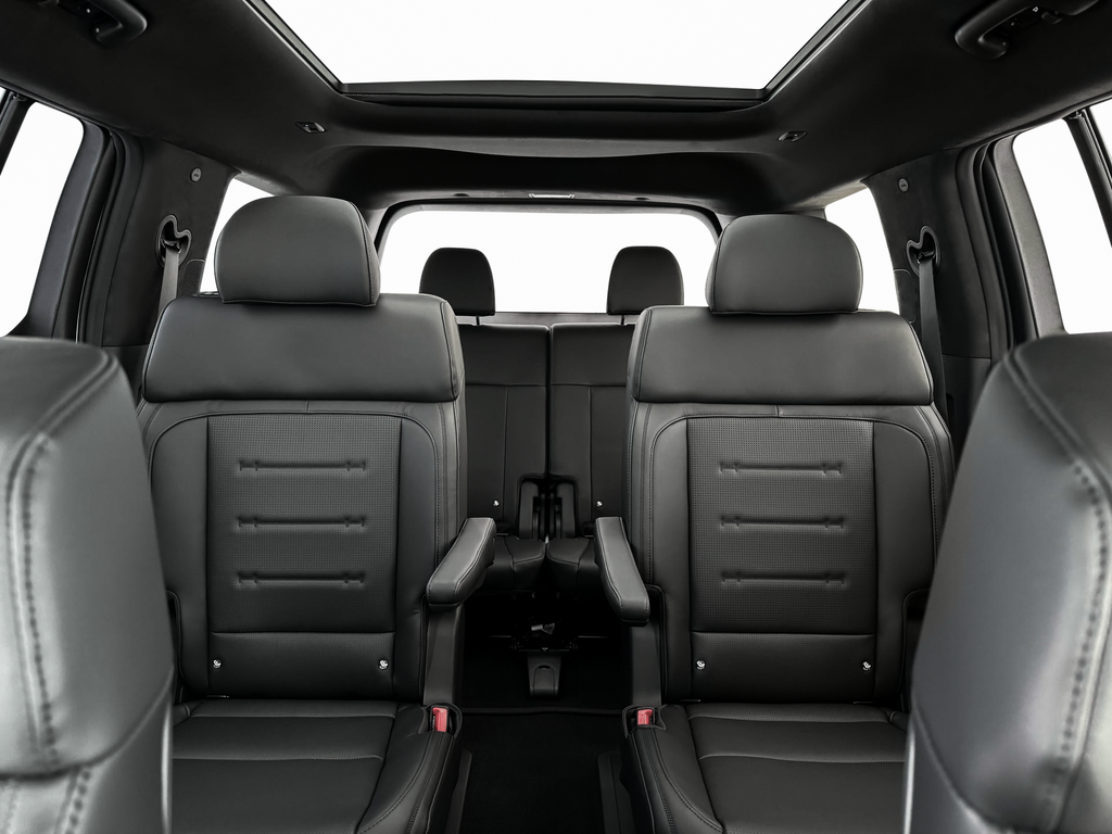 new 2025 Hyundai Santa Fe car, priced at $47,270